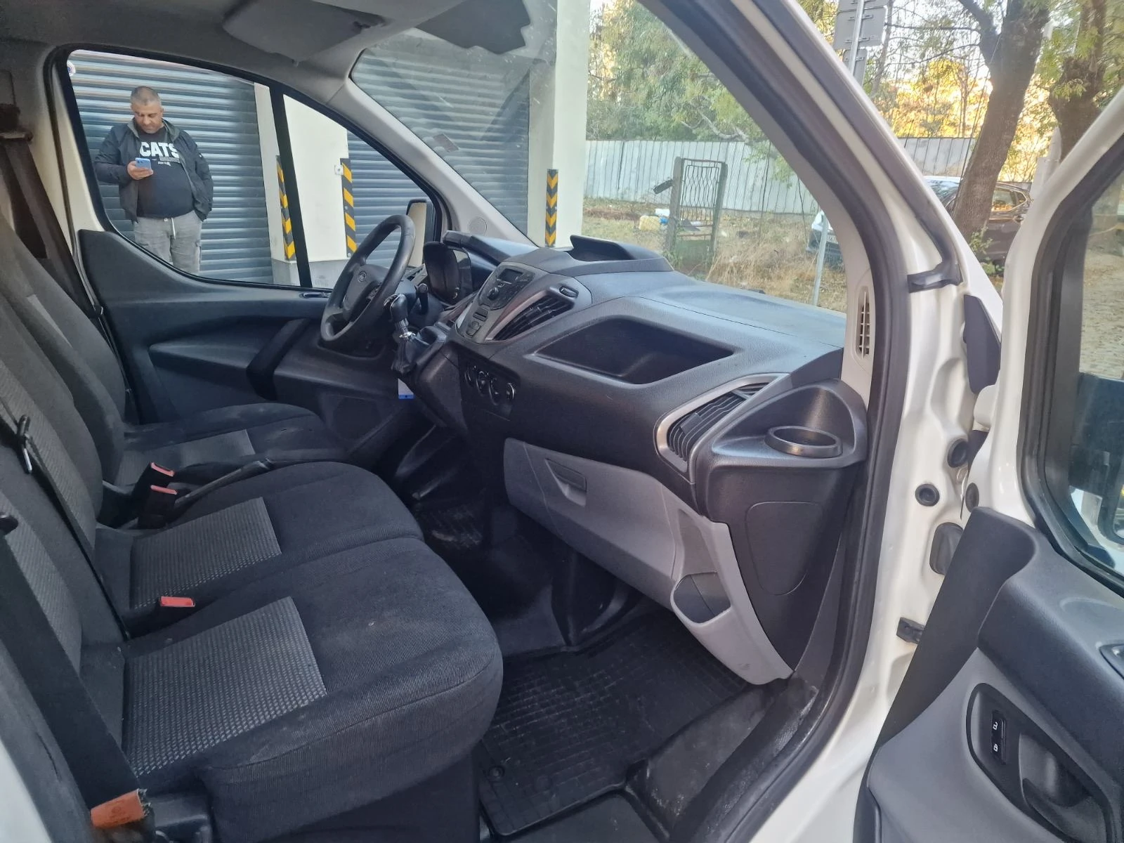 Ford Transit Custom, снимка 8 - Бусове и автобуси - 56570638