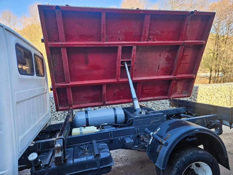 Gaz 2705 Gazela, снимка 10 - Камиони - 52799637