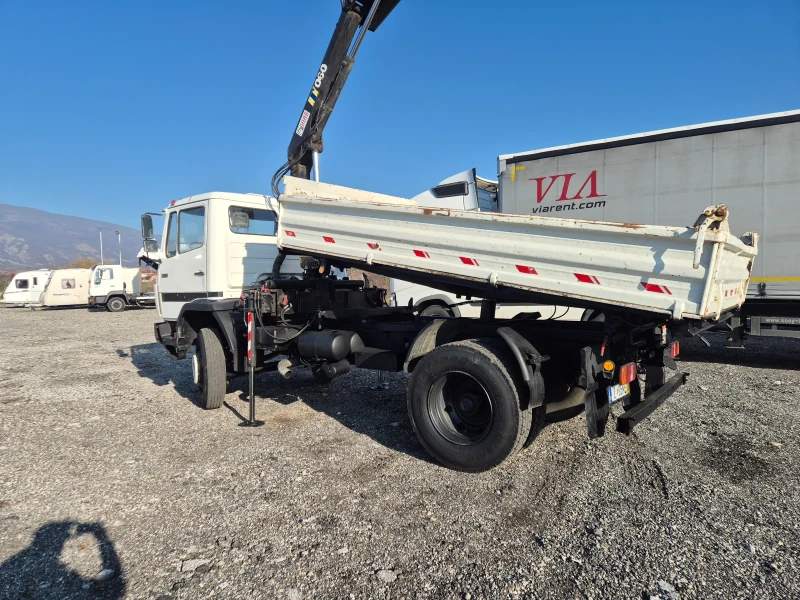 Mercedes-Benz 1117 Тристранен самосвал + Кран HIAB 060, снимка 4 - Камиони - 52806666