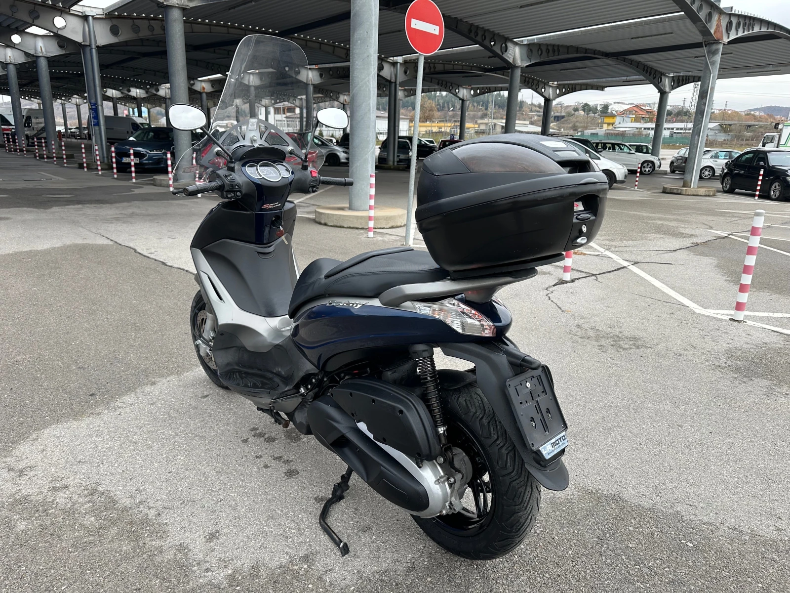 Piaggio Beverly 350icc Sport-Tauring - изображение 3