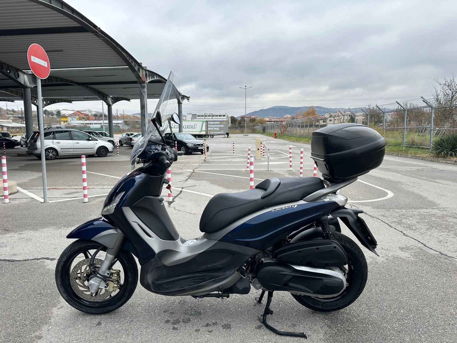 Piaggio Beverly 350icc Sport-Tauring - изображение 2