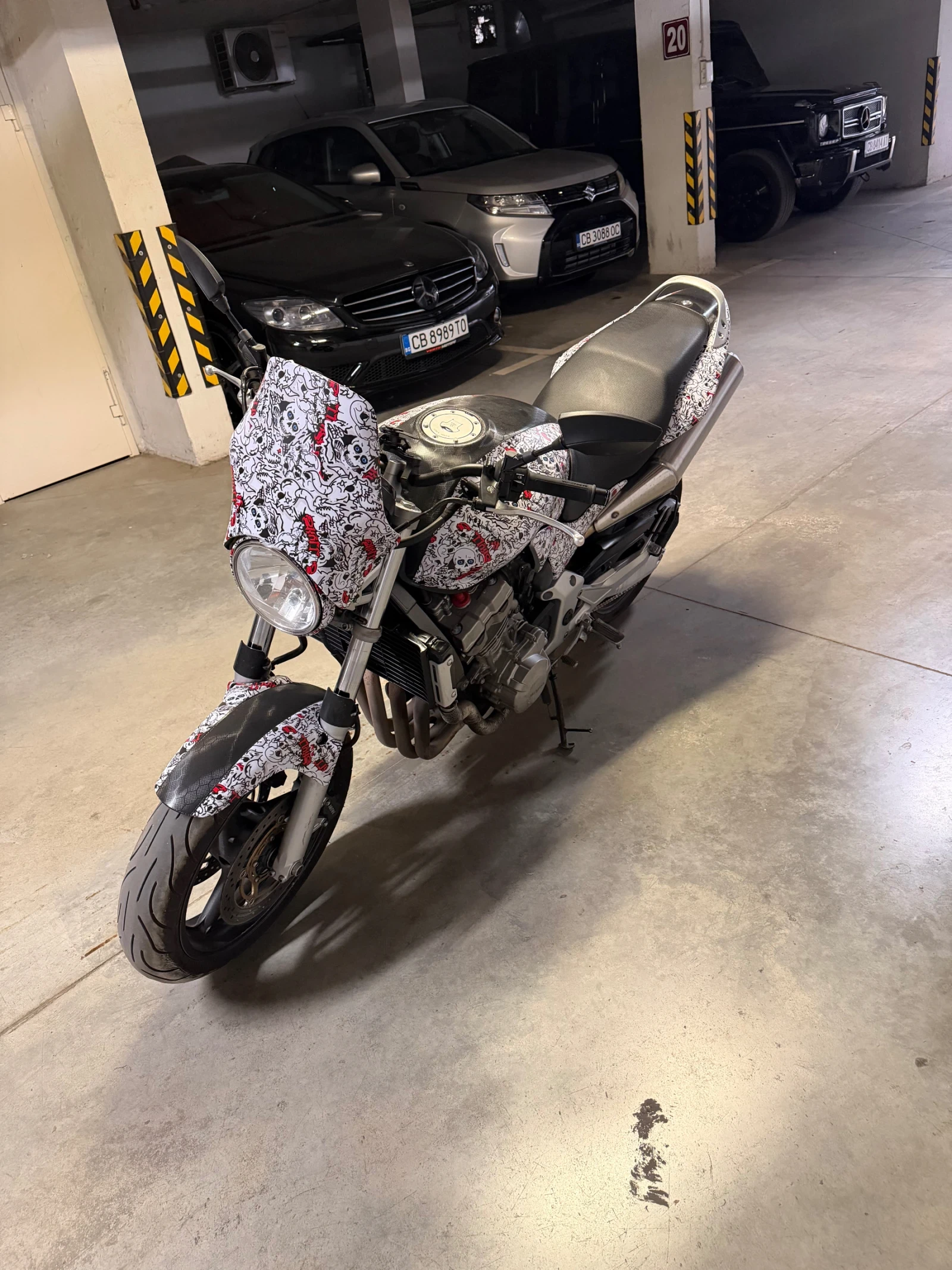 Honda Hornet