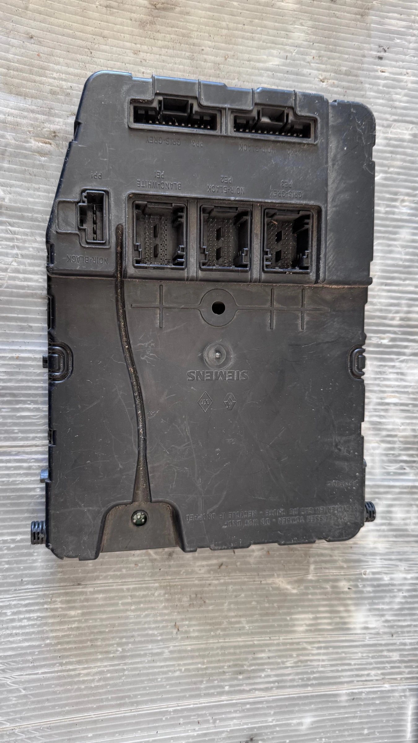 ��������� ����� (������� ����� BSI / BSM ) �� Renault Megane -  8200606826 / S118400150 H | Mobile.bg � ����������� 1