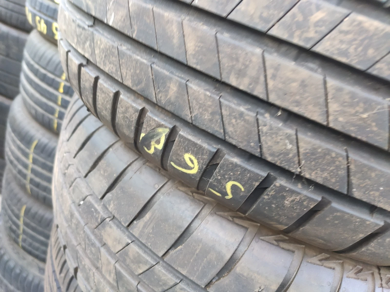 Гуми Летни 215/60R16, снимка 7 - Гуми и джанти - 56664421