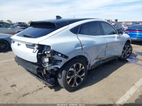 Ford Mustang Mach-E Premium RWD * Крайна цена до БГ* , снимка 4