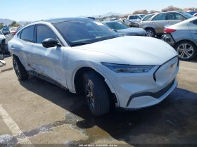 Ford Mustang Mach-E Premium RWD * Крайна цена до БГ* , снимка 1