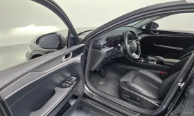 Kia K5, снимка 10