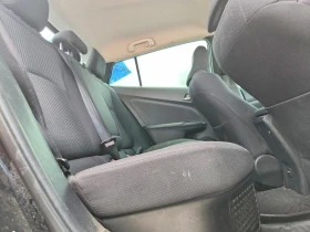 Toyota Prius 1.8l Two Eco, снимка 10