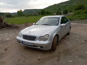 Mercedes-Benz B 200, снимка 1 - Автомобили и джипове - 45641878