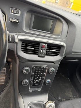 Volvo V40 - 3300 € / 6454.24 лв. - 18908125 10
