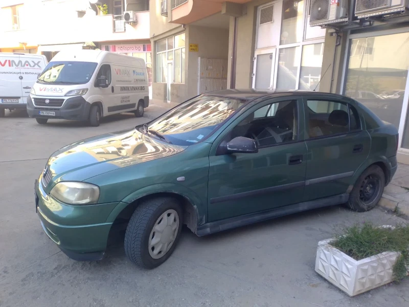 Opel Astra, снимка 2 - Автомобили и джипове - 47917138