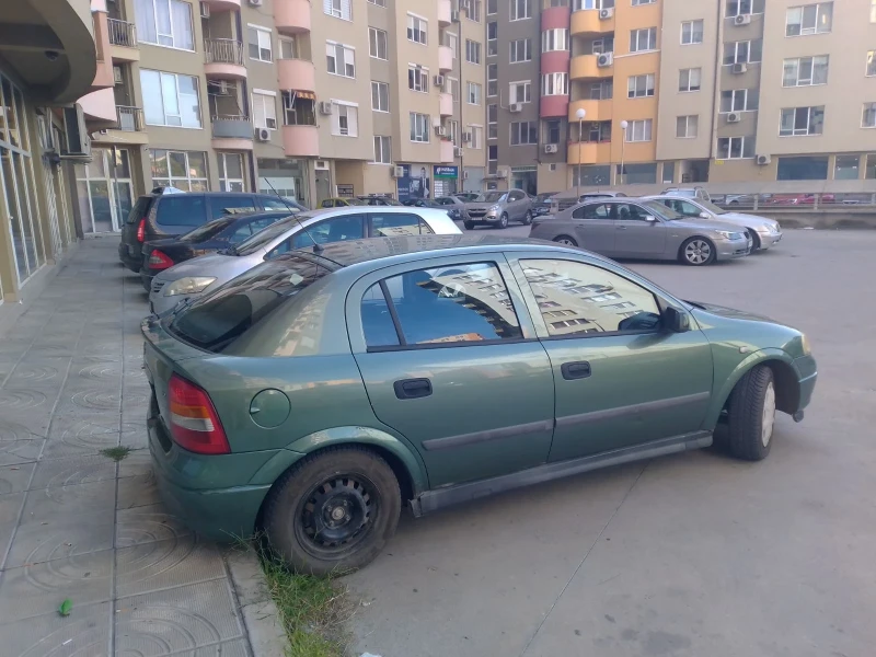 Opel Astra, снимка 3 - Автомобили и джипове - 47917138