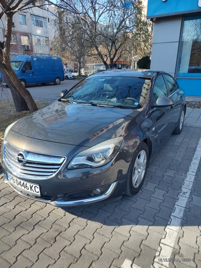 Opel Insignia, снимка 3 - Автомобили и джипове - 48396796