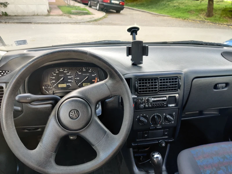 VW Polo, снимка 9 - Автомобили и джипове - 48593054