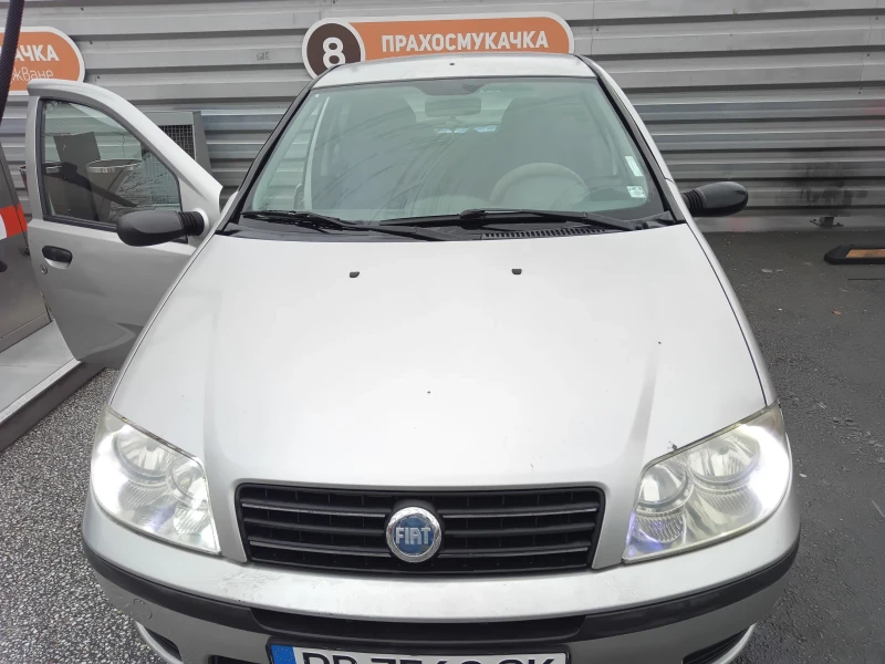 Fiat Punto Базов модел , снимка 2 - Автомобили и джипове - 49161761