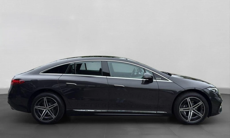 Mercedes-Benz EQS 580 AMG/4-MATIC/HYPERSCREEN/BURM/PANO/360/, снимка 3 - Автомобили и джипове - 50903616