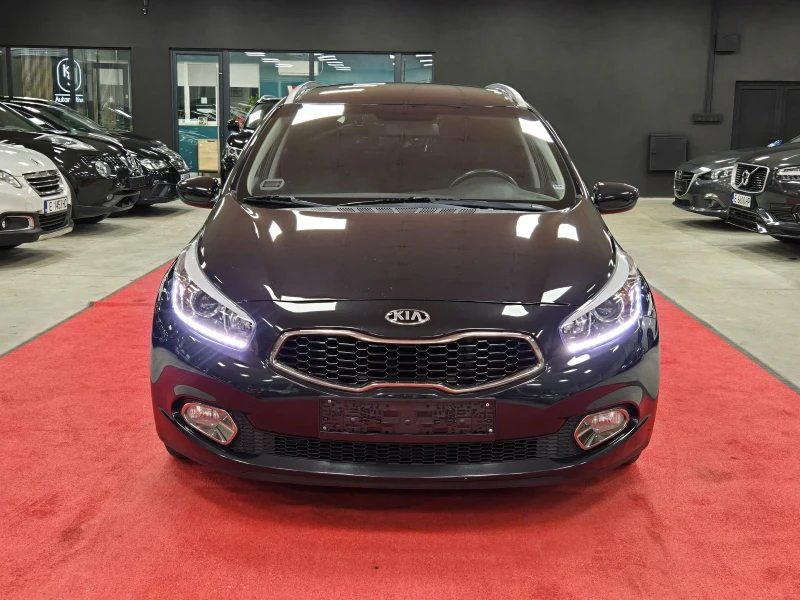Kia Ceed 1.6CRDI 128кс / Камера / Обслужена
