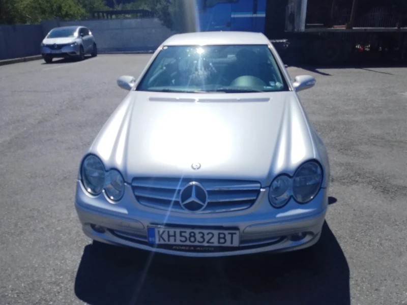 Mercedes-Benz CLK 270 cdi 170 коня , снимка 5 - Автомобили и джипове - 52080162