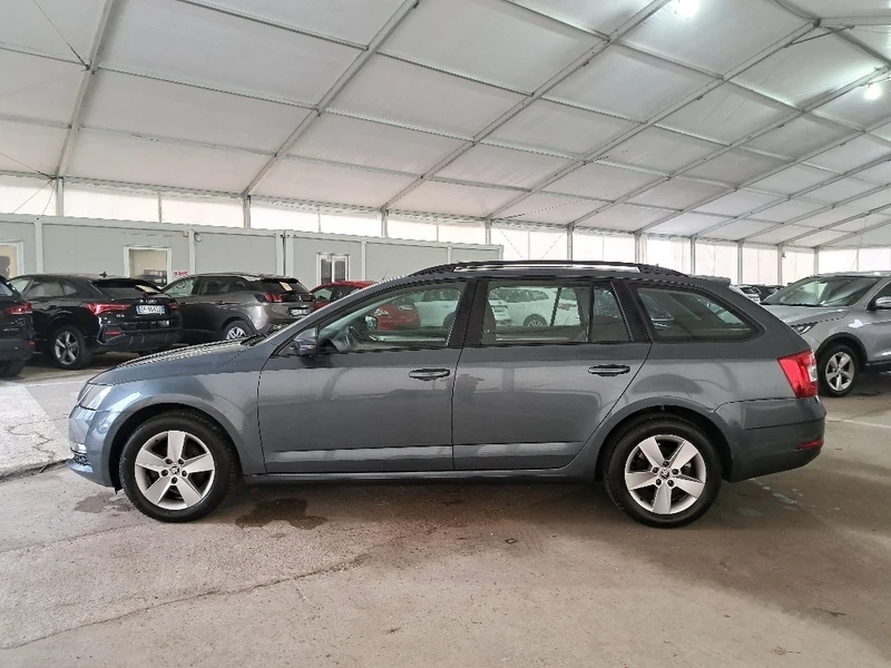 Skoda Octavia 108 000км 1.6tdi 116к.с Фейслифт, снимка 2 - Автомобили и джипове - 48144732