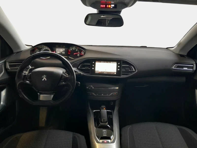 Peugeot 308 1.5hdi 130к.с Автоматик EAT8, снимка 14 - Автомобили и джипове - 48144732