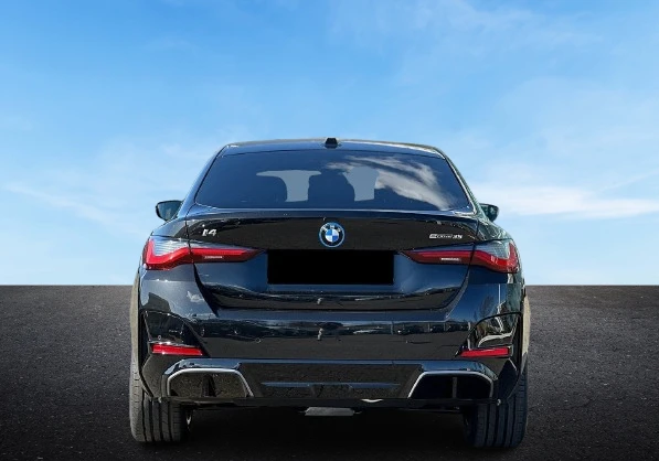 BMW i4 eDrive 35 Gran Coupe = NEW= Гаранция - изображение 2