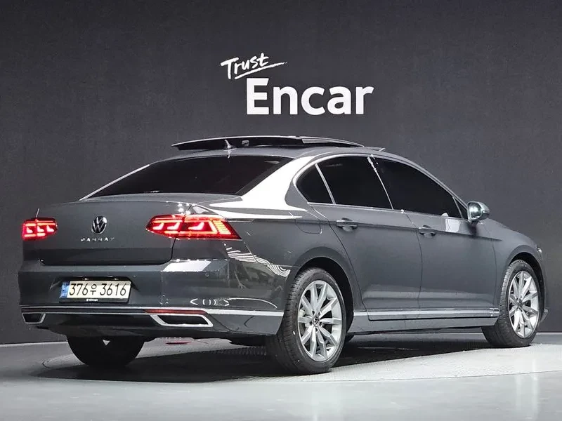 VW Passat 2.0 Tdi Prestige, снимка 2 - Автомобили и джипове - 56116498