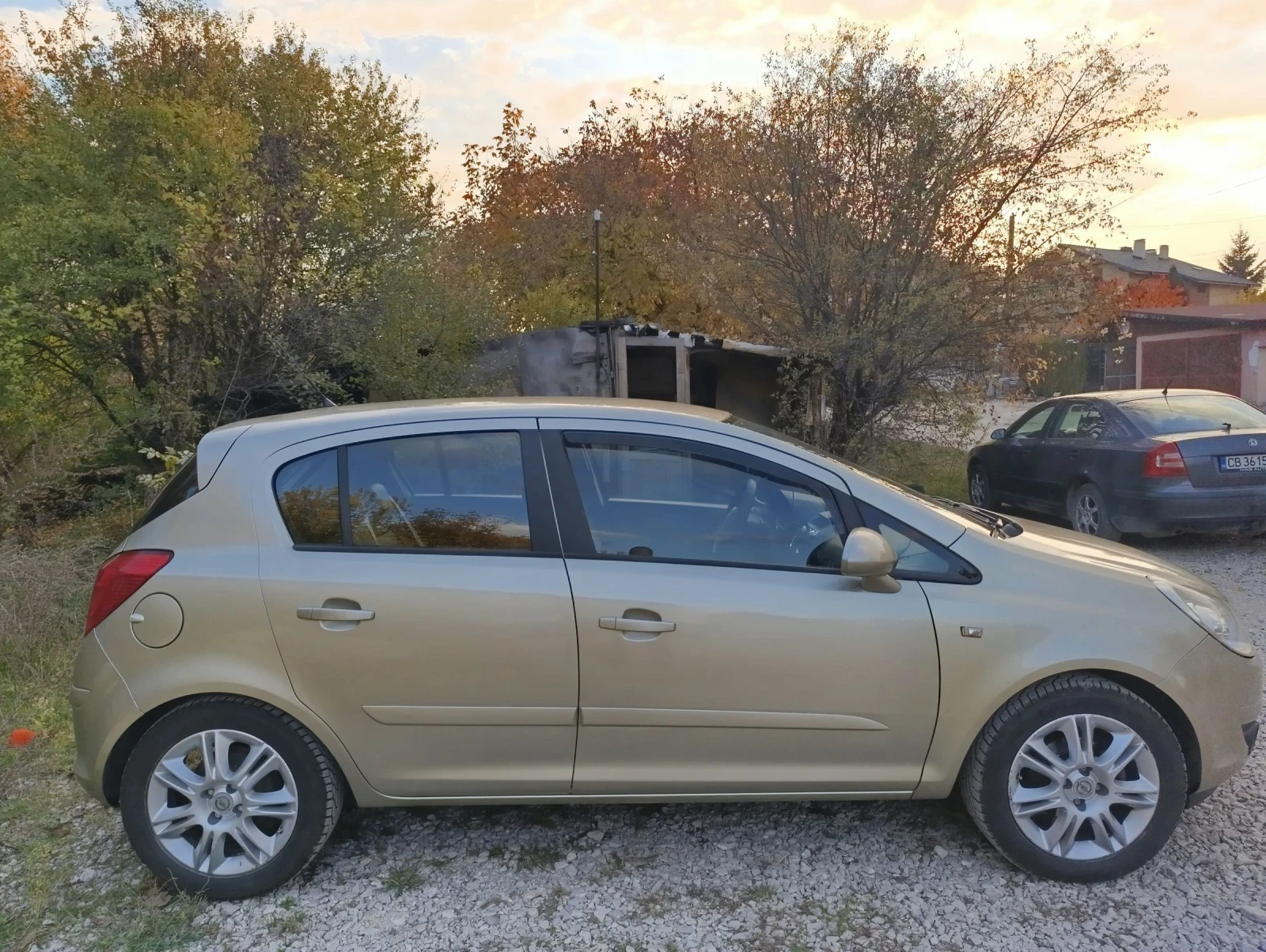 Opel Corsa Cosmo - изображение 6