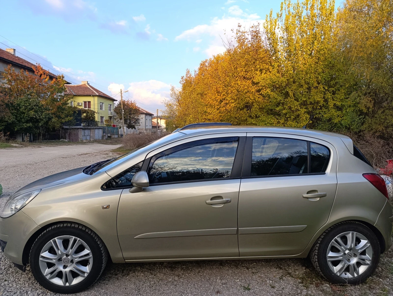 Opel Corsa Cosmo - изображение 7