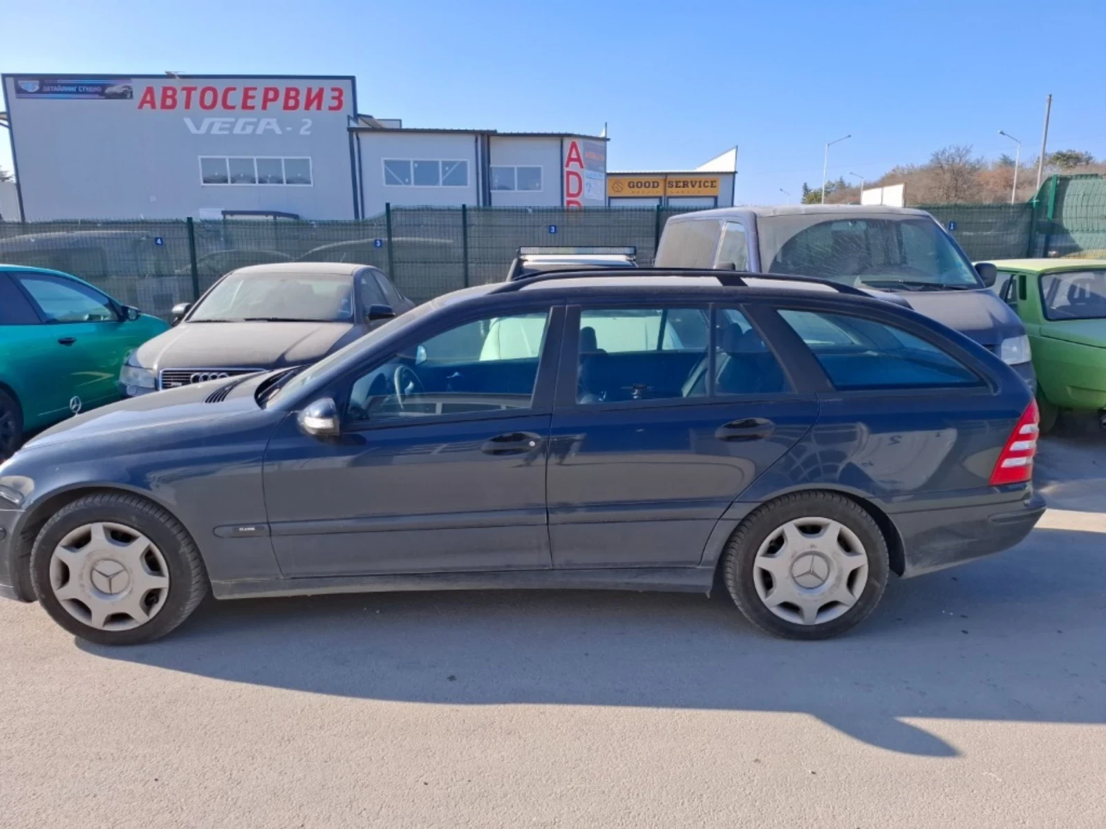 Mercedes-Benz C 220  - изображение 3