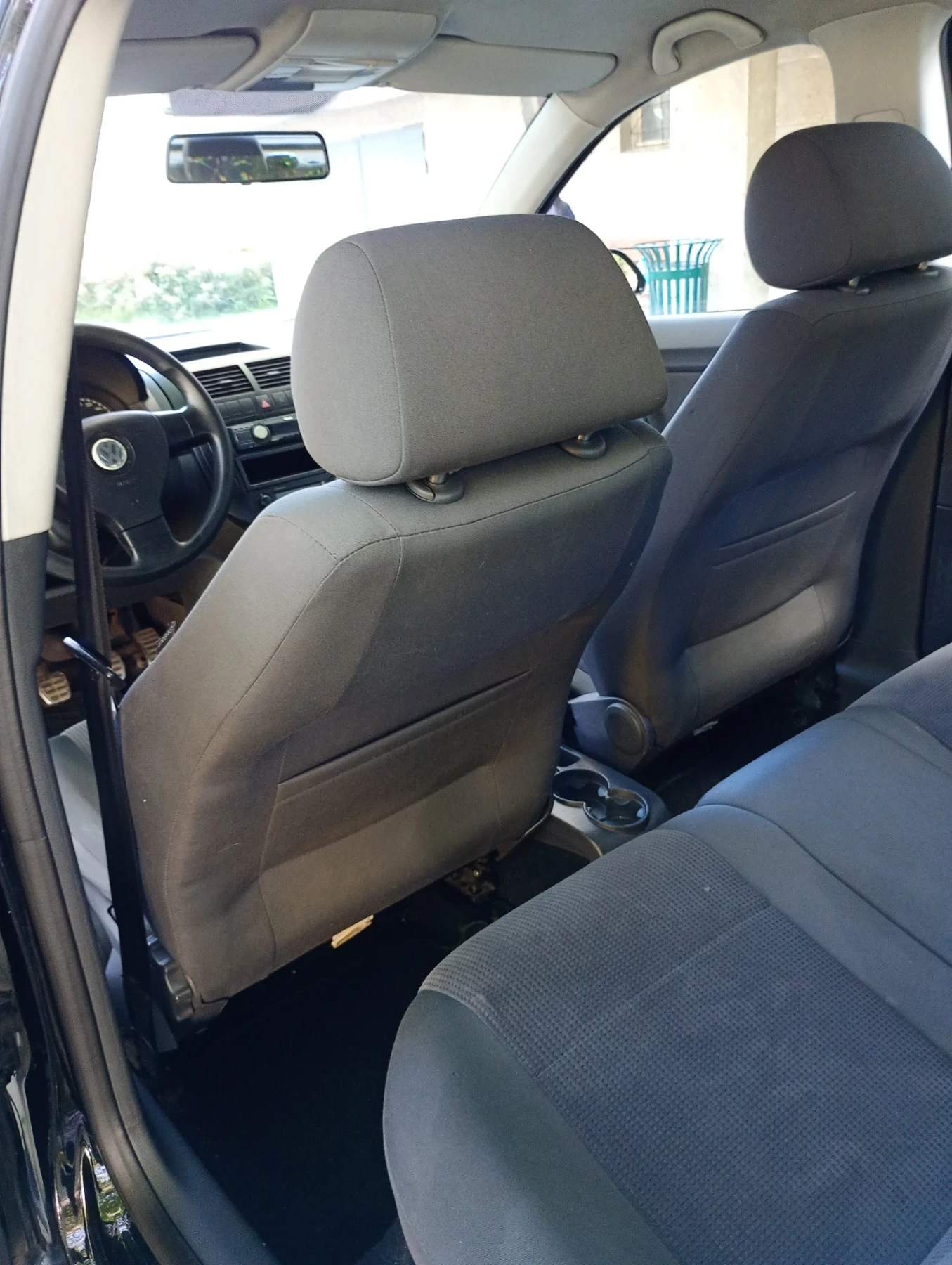 VW Polo 1.4 TDI Facelift 80hp Климатроник Халогени Уникалн - изображение 10