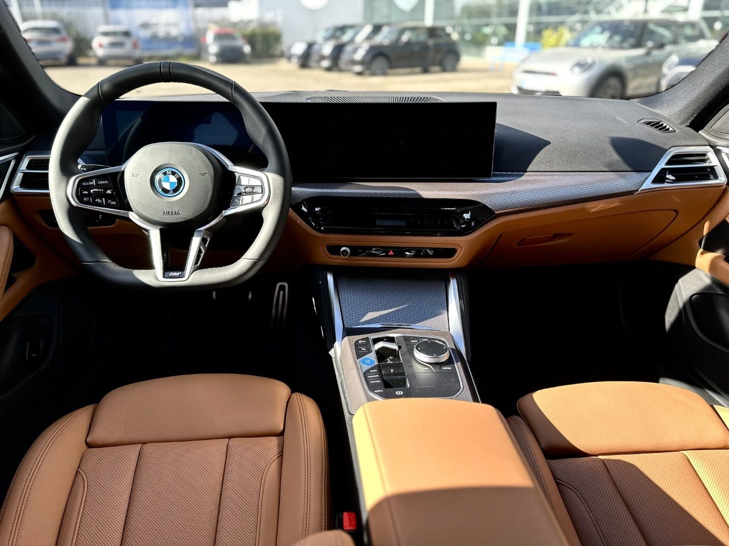 BMW i4 eDrive 35 Gran Coupe = NEW= Гаранция - изображение 8