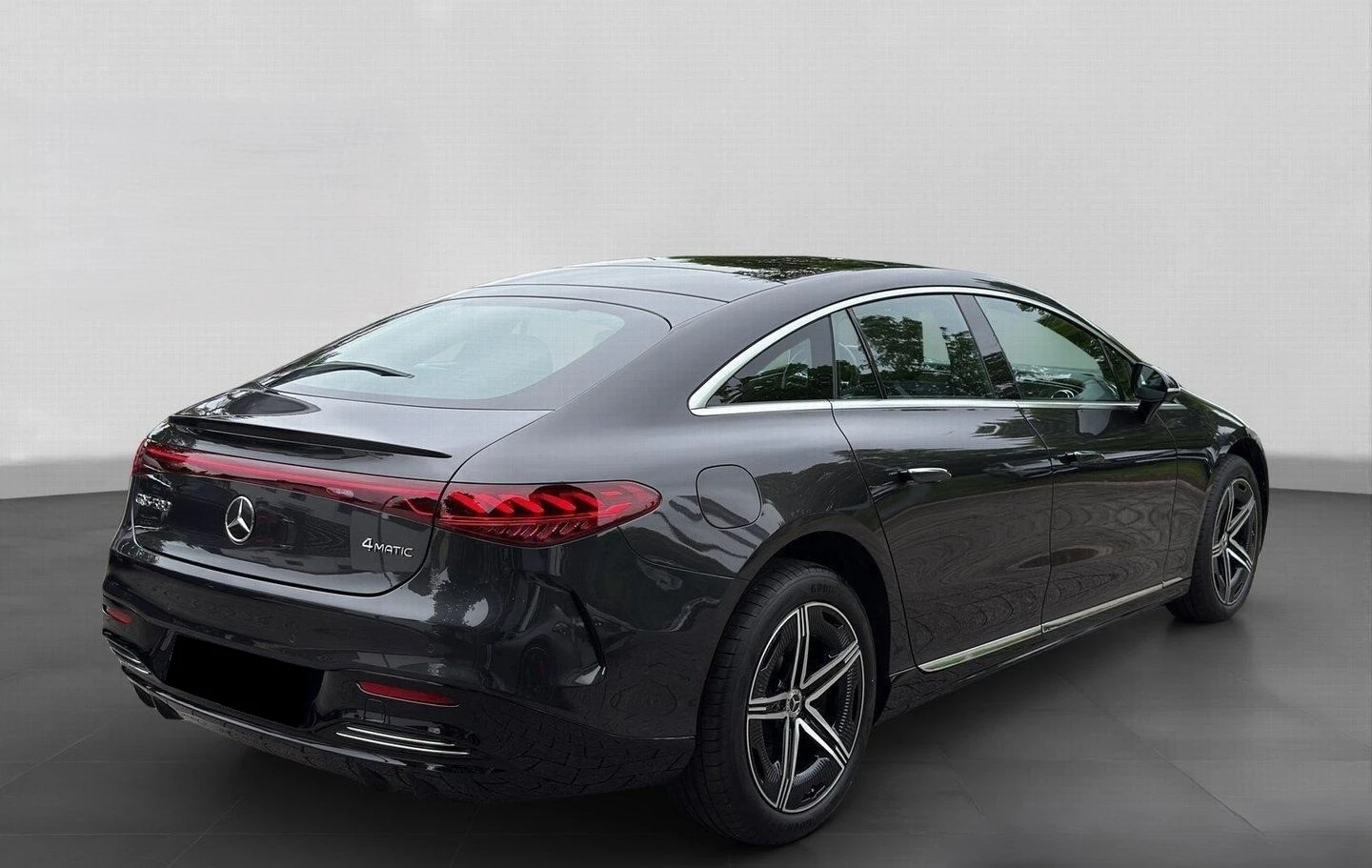 Mercedes-Benz EQS 580 AMG/4-MATIC/HYPERSCREEN/BURM/PANO/360/ - изображение 4