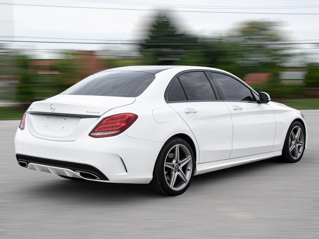 Mercedes-Benz C 300 4Matic / 9G-Tronic / Двойна Панорама - изображение 6