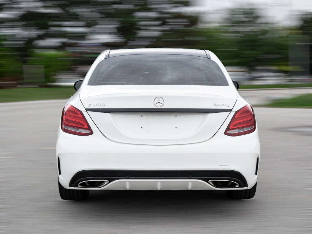 Mercedes-Benz C 300 4Matic / 9G-Tronic / Двойна Панорама - изображение 4