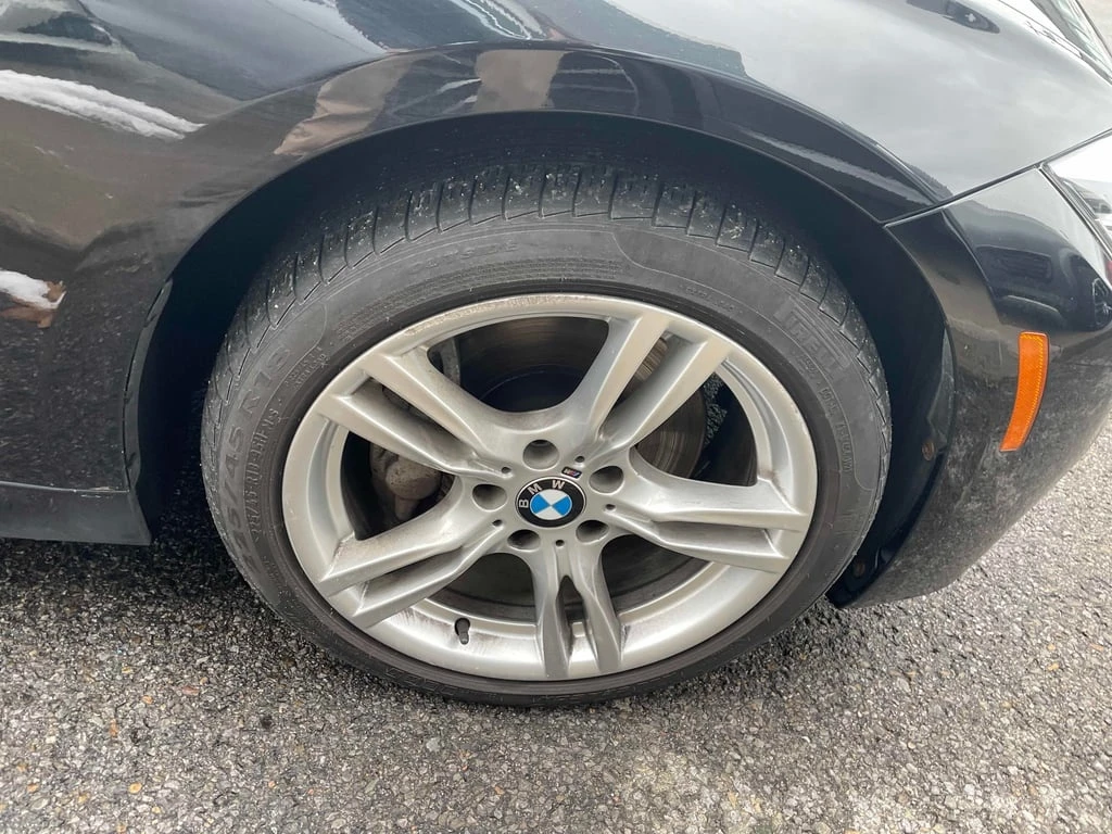 BMW 330 i xDrive * CARFAX *    | Mobile.bg   13