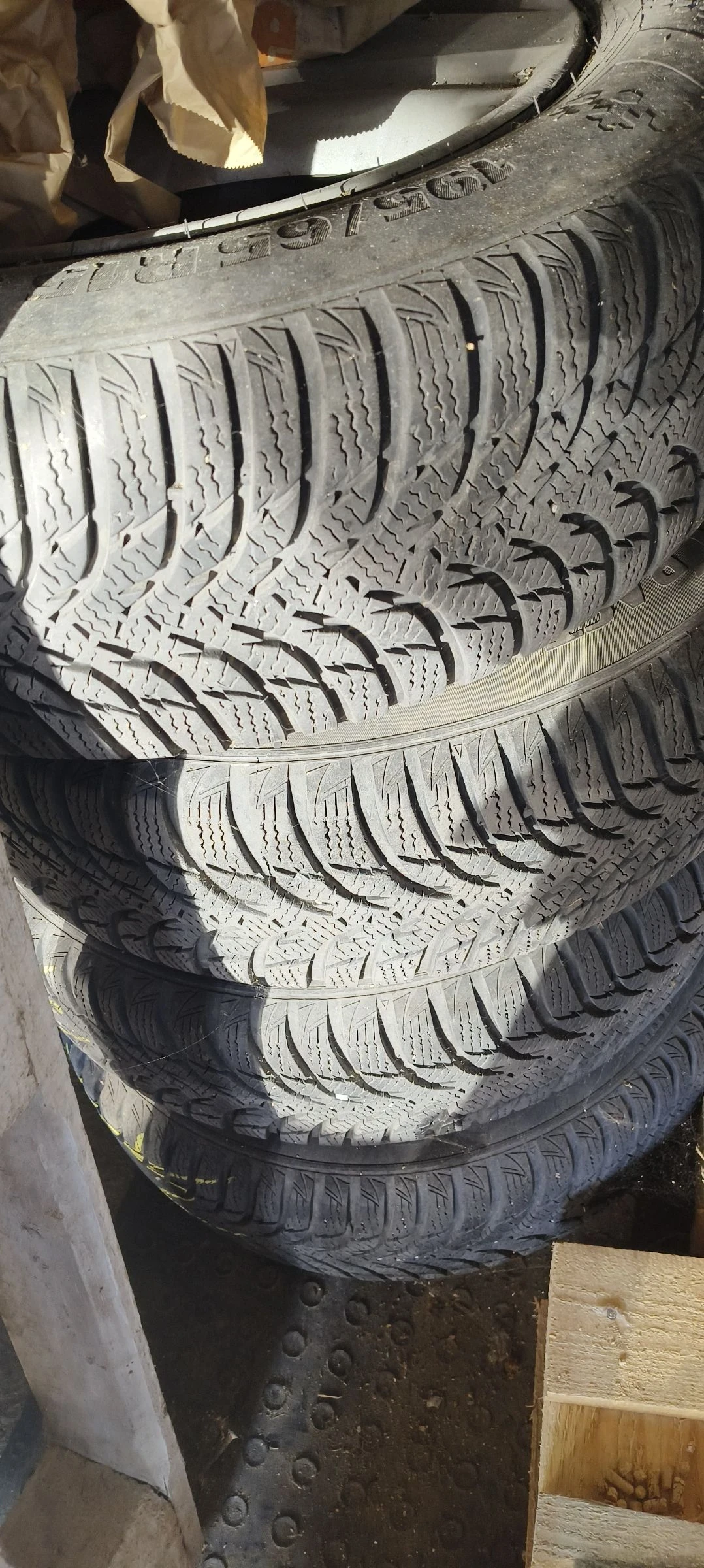 Nissan Almera tino 1.8 бензин/газ - изображение 6