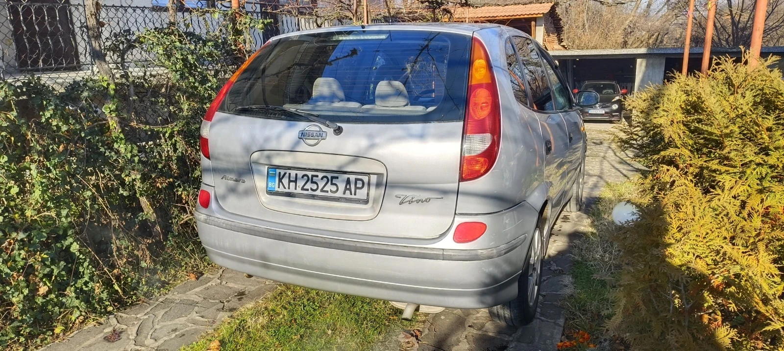 Nissan Almera tino 1.8 бензин/газ - изображение 3