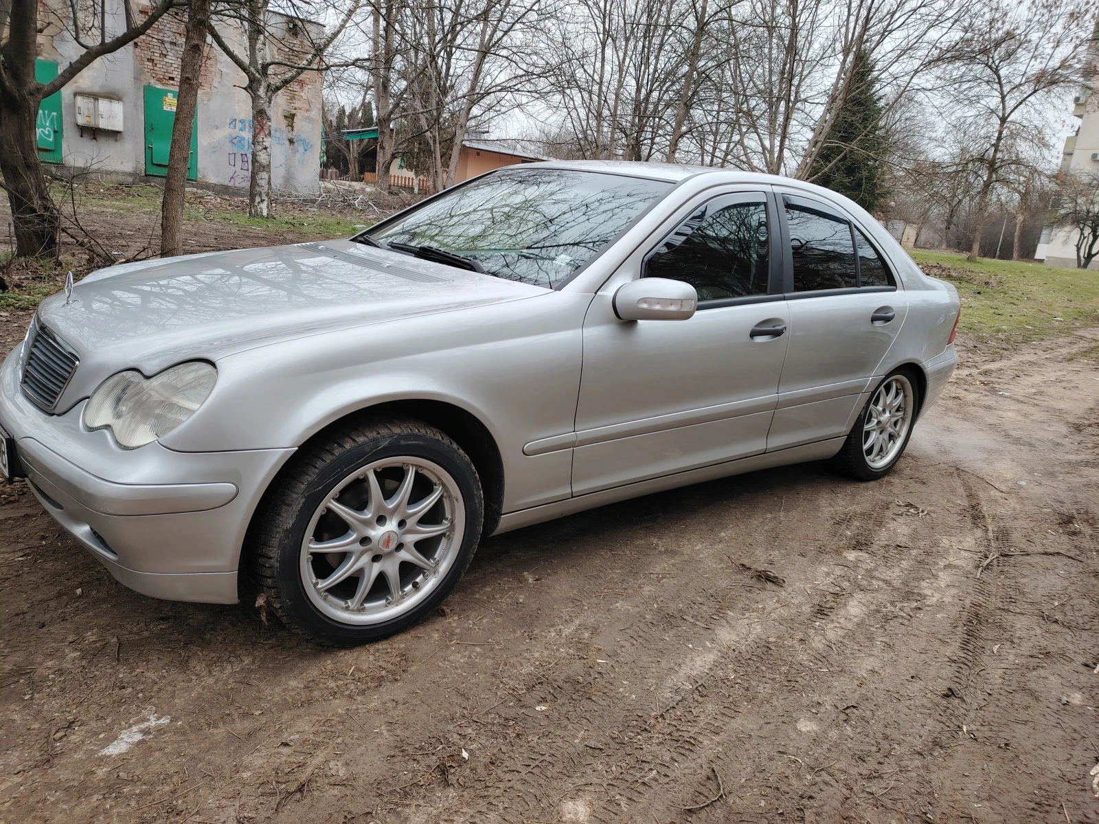 Mercedes-Benz C 200 w203
