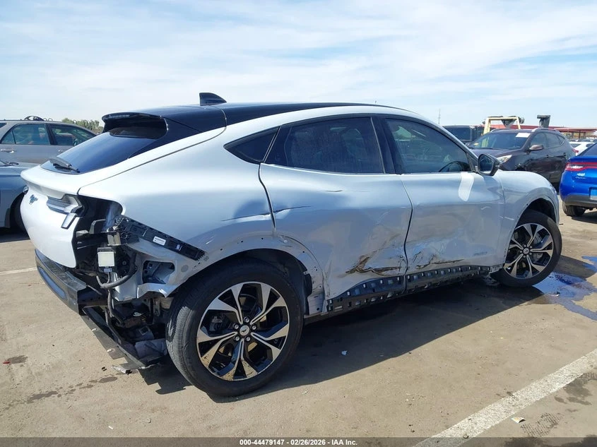 Ford Mustang Mach-E Premium RWD * Крайна цена до БГ* , снимка 6 - Автомобили и джипове - 54207423