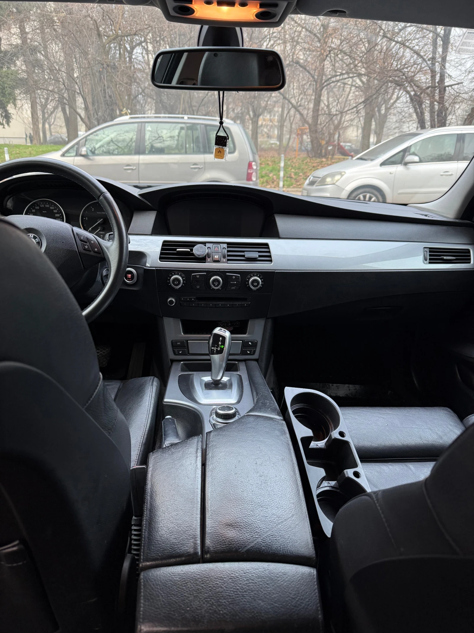 BMW 520 520D, снимка 7 - Автомобили и джипове - 54237486