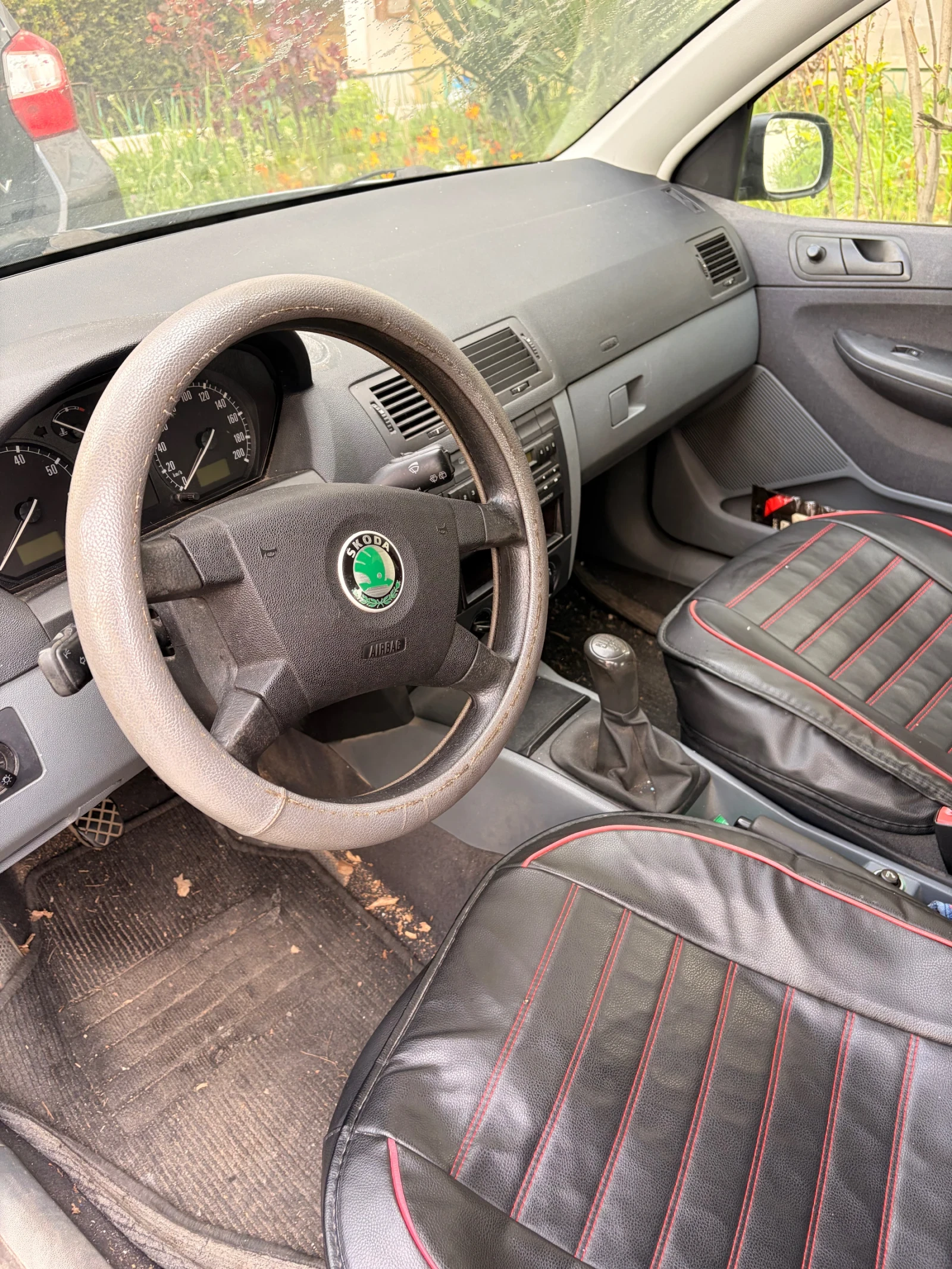 Skoda Fabia, снимка 4 - Автомобили и джипове - 54288431