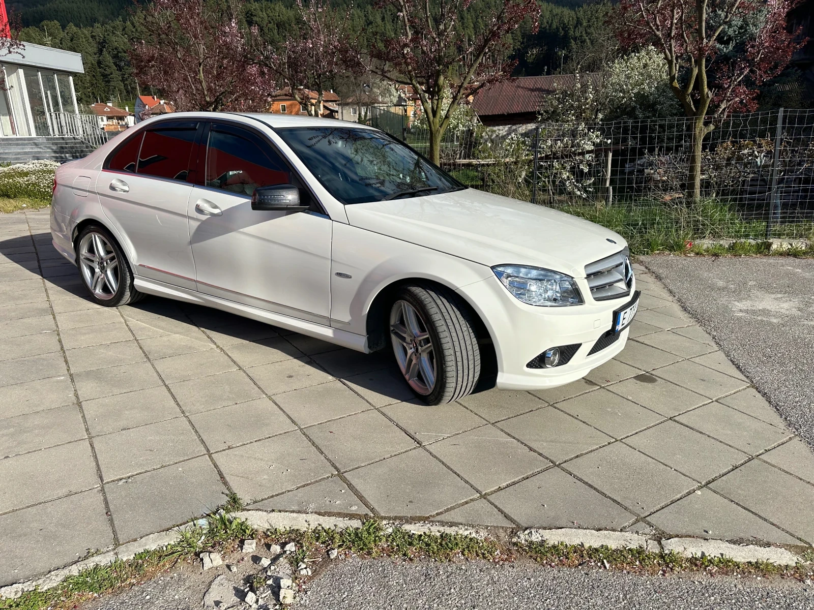 Mercedes-Benz C 350, снимка 5 - Автомобили и джипове - 54297341