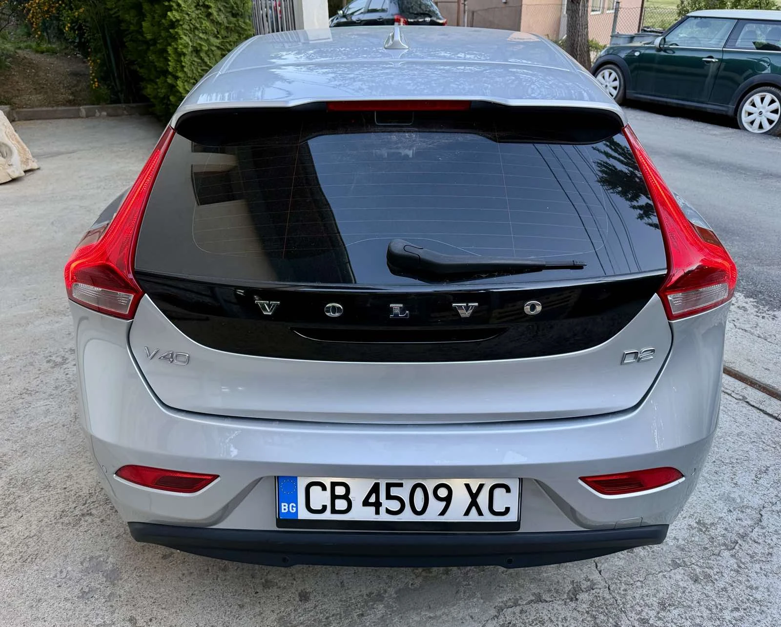 Volvo V40 Ocean Race, снимка 9 - Автомобили и джипове - 54445553