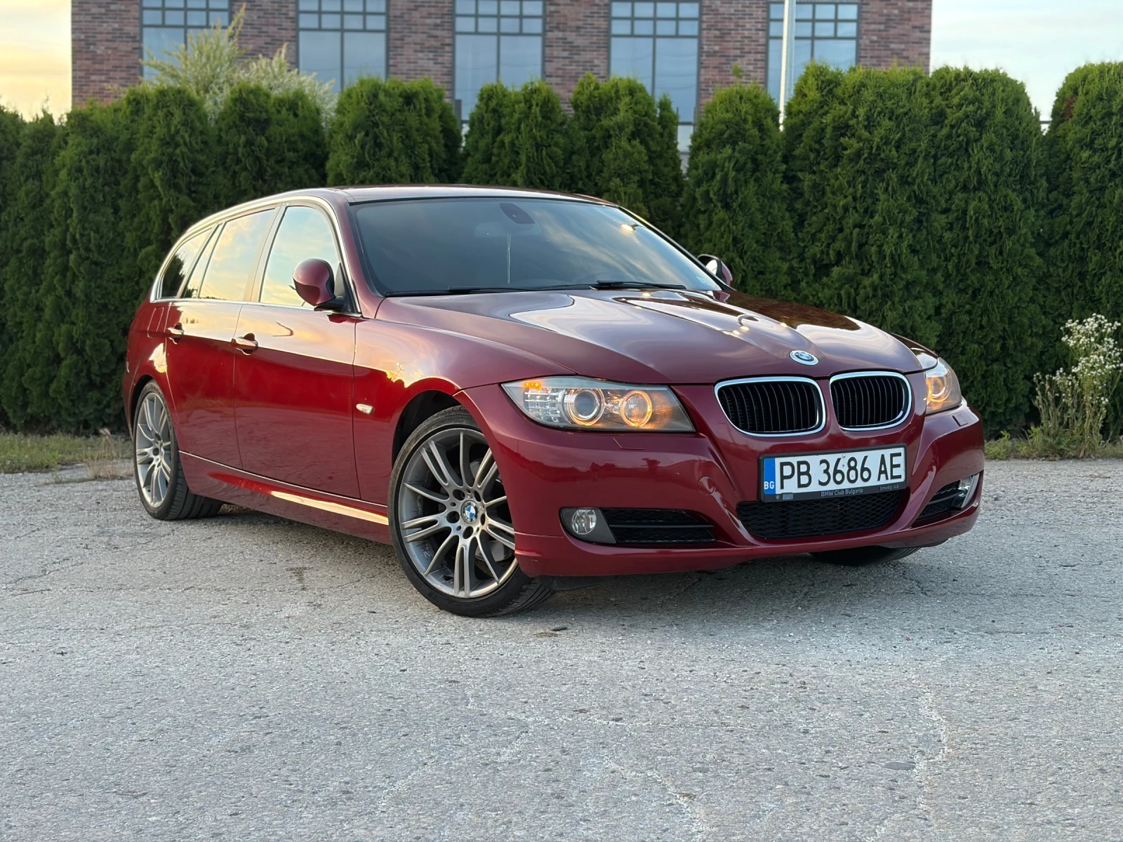 BMW 320