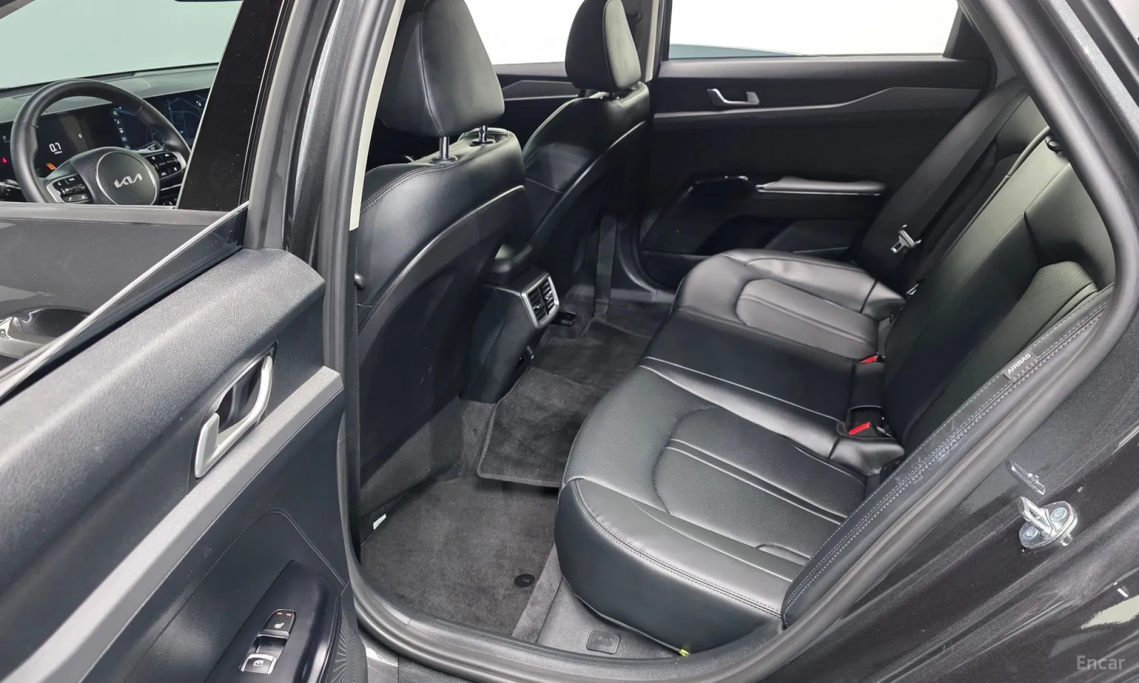 Kia K5, снимка 12 - Автомобили и джипове - 55217217