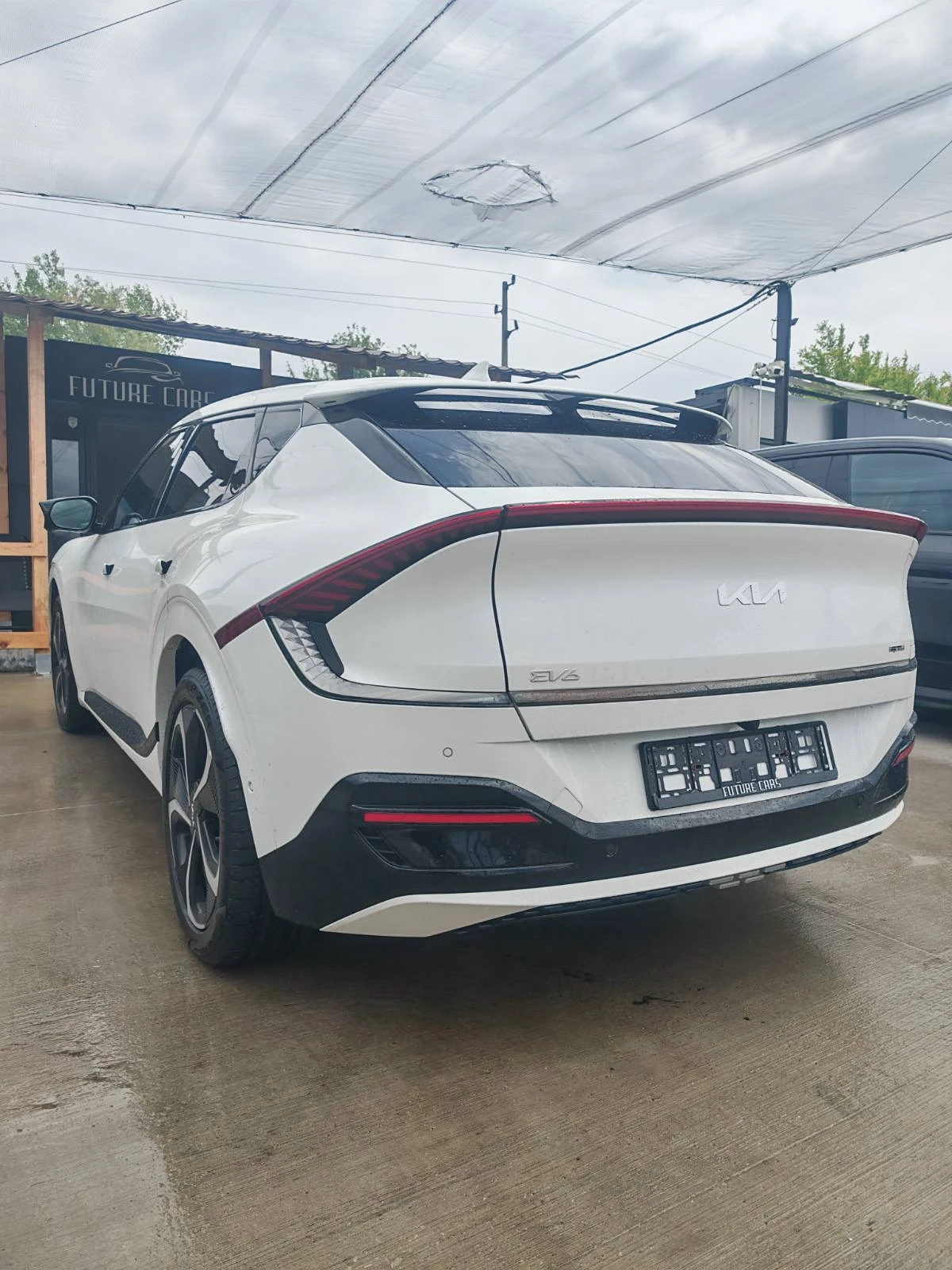 Kia EV6 GT LINE 77.4KWh AWD/MERIDIAN/360CAM/SOH100%, снимка 5 - Автомобили и джипове - 55431342
