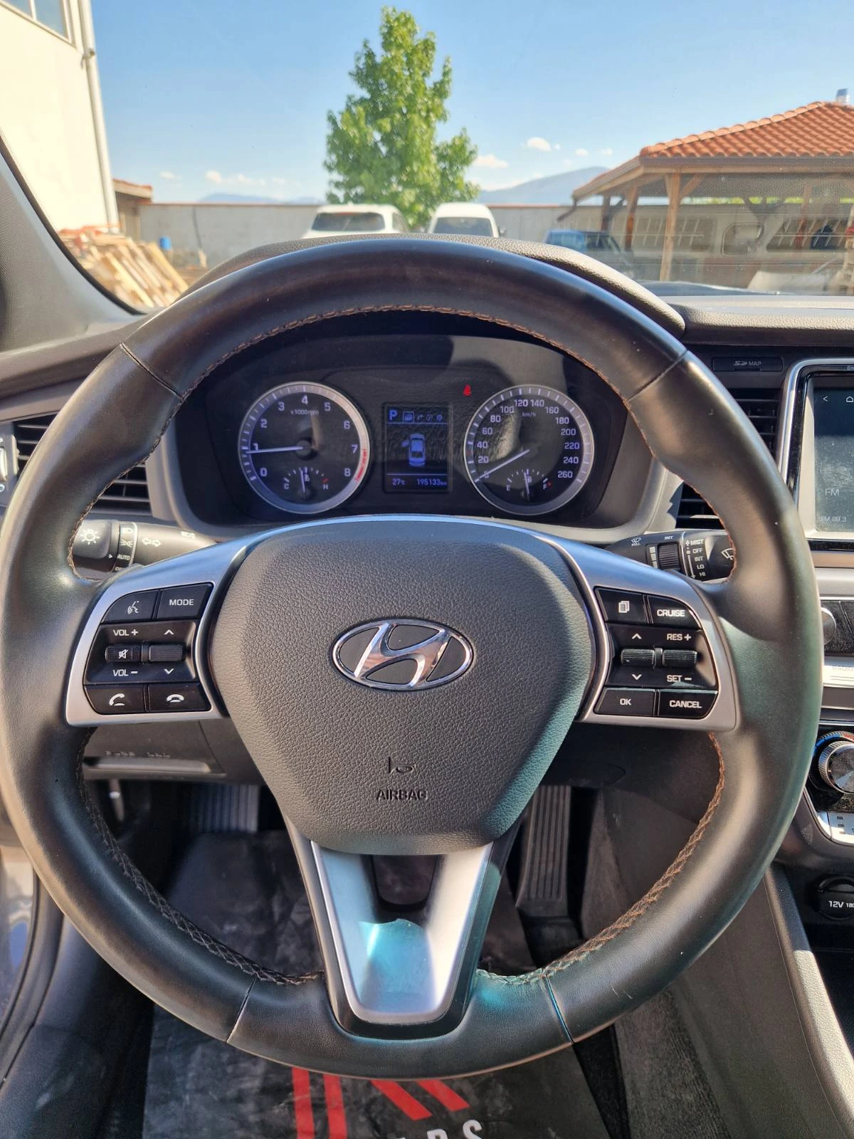 Hyundai Sonata 2.0 Lpi, снимка 12 - Автомобили и джипове - 55643730