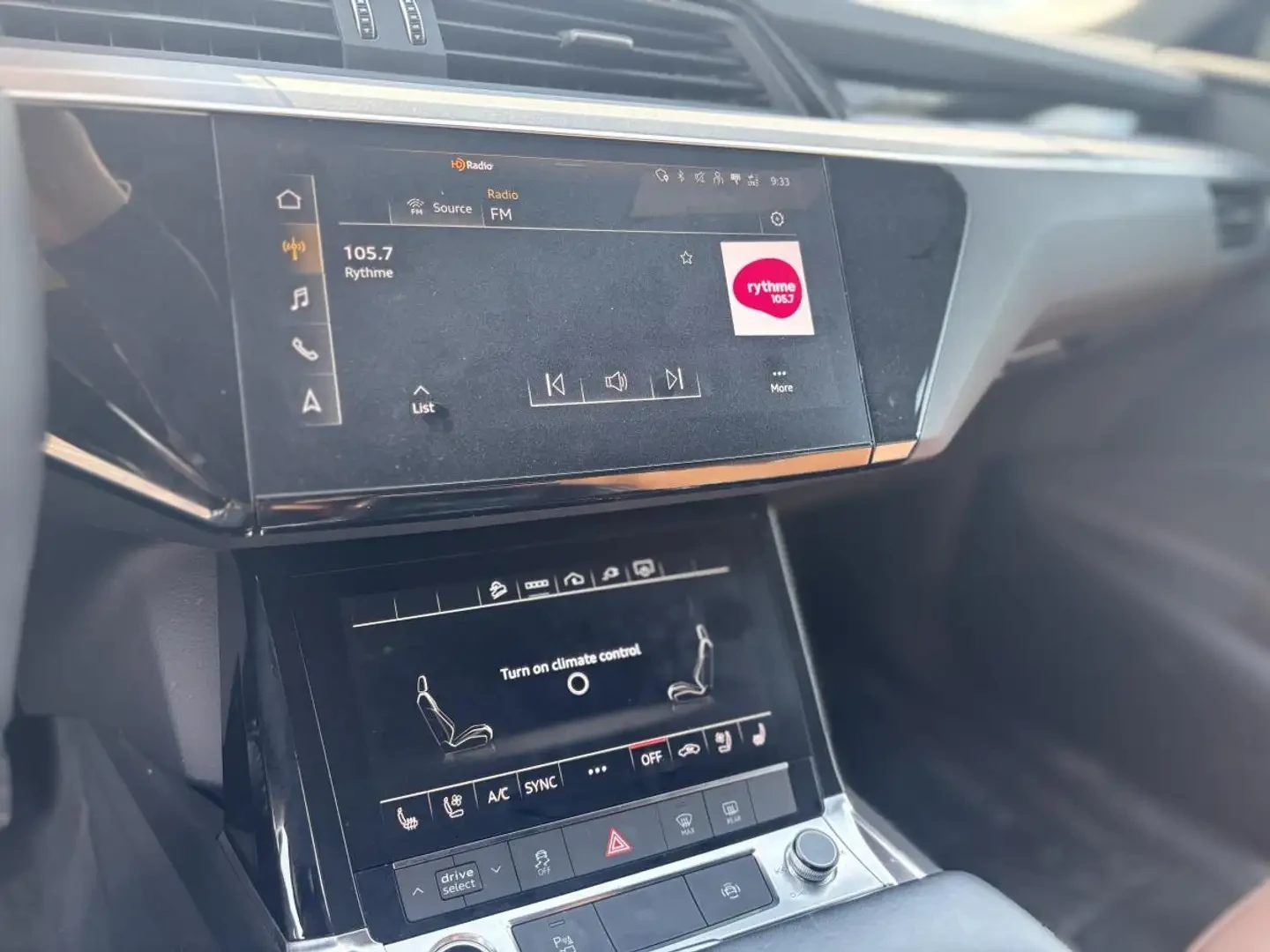 Audi E-Tron Progressiv quattro 95kWh S-LINE, снимка 8 - Автомобили и джипове - 55787481