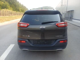 Jeep Cherokee 2.2 JTD, снимка 6