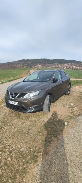 Nissan Qashqai  1.5dci , 110hp, панорама , 360 камери, снимка 1